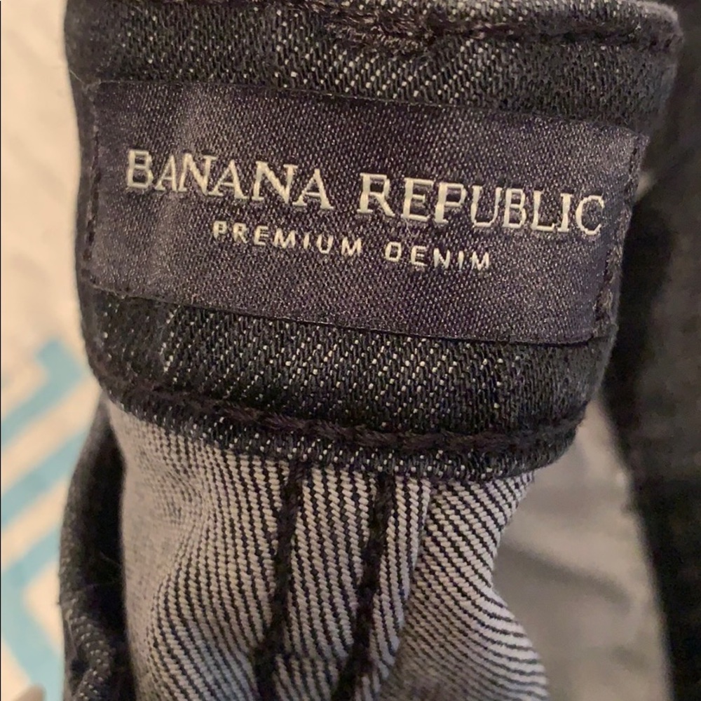 Like New Banana Republic Dark Grey Skinny Jeans - Picture 3 of 4